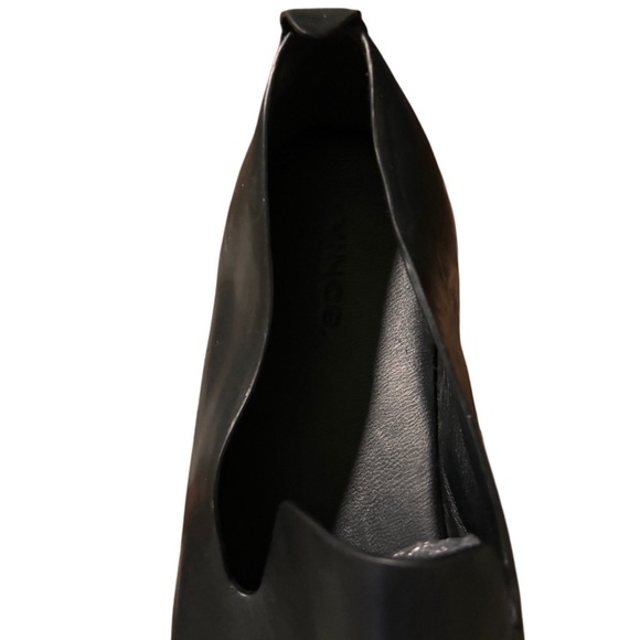 Vince dress up or dress down for a casual look Men's classic shoe black - Picture 5 of 6